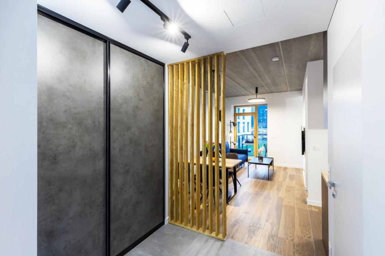 City Center Sanctuary Modern Business-Class Studio With Free Parking In The Heart Of Vilnius Exterior photo