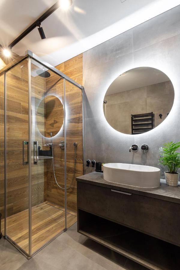 City Center Sanctuary Modern Business-Class Studio With Free Parking In The Heart Of Vilnius Exterior photo